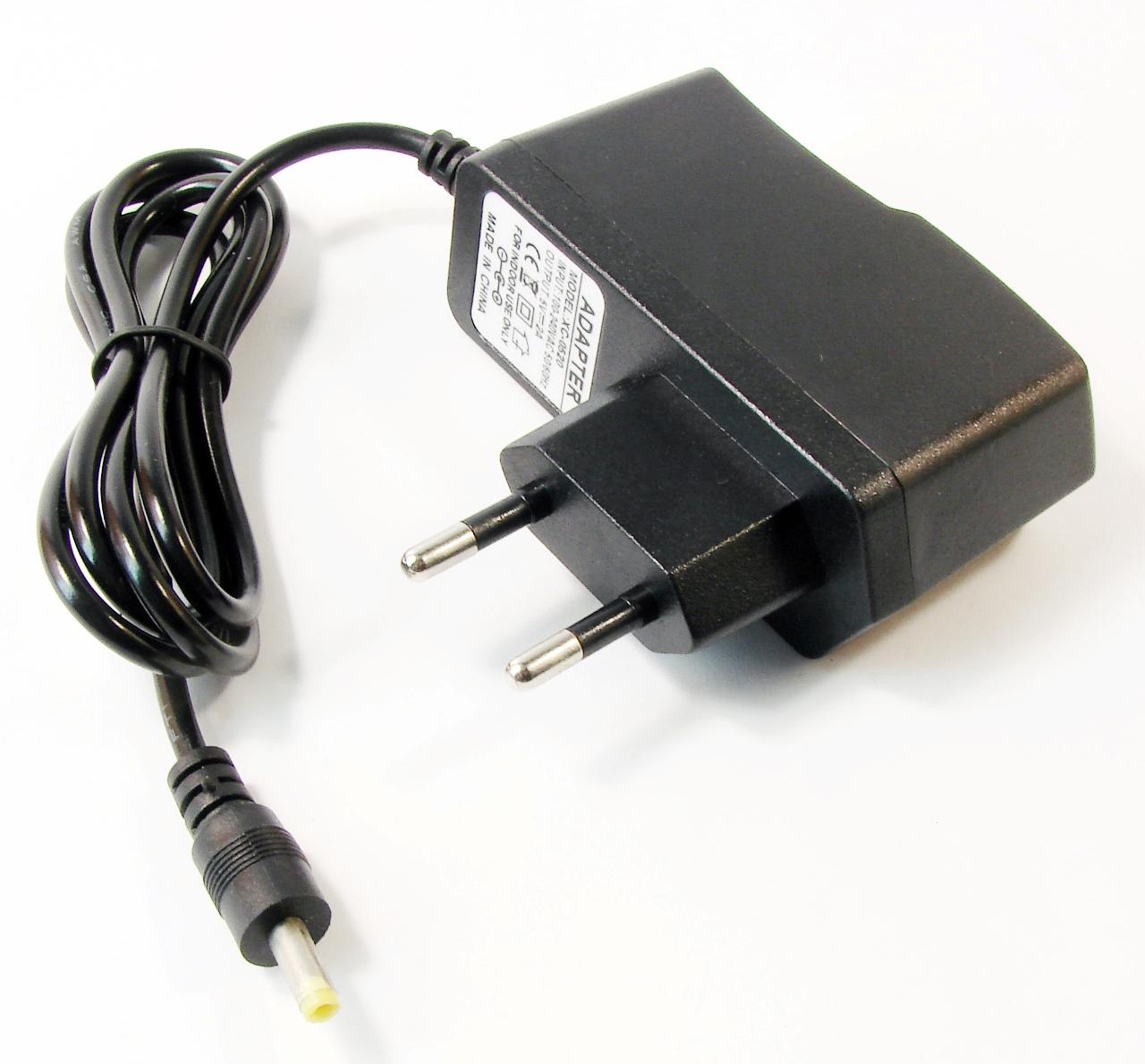 Блок питания импульсный AC Adapter 220 -  5V 2A штекер 4,0 "Магистр", для планшетов