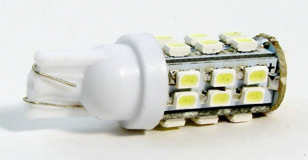 Автолампа светодиодная 28 LED (Повыш. яркость) SMD T10 W5W Wedge Car Light Bulb